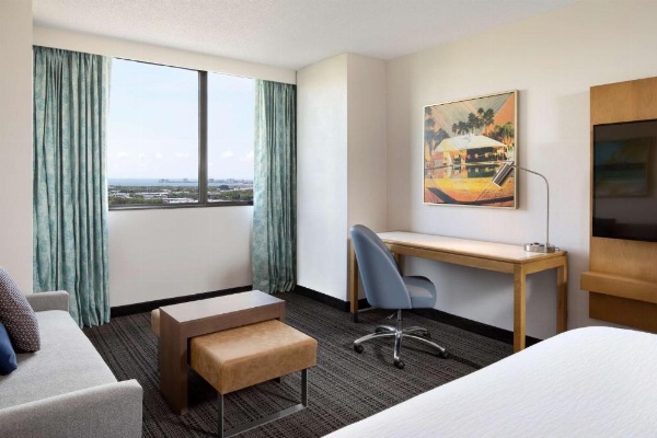 Embassy Suites By Hilton Hotel Tampa-Airport/Westshore image 12